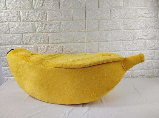 Cozy Banana Dog Bed - The Ultimate Snuggle Spot For Your Furry Friend